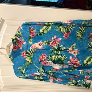 Tommy Bahamas long sleeve blouse floral and 🦜 parrot print